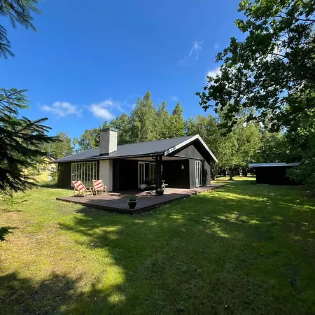 70s Wooden House On Large Natural Plot * Højby