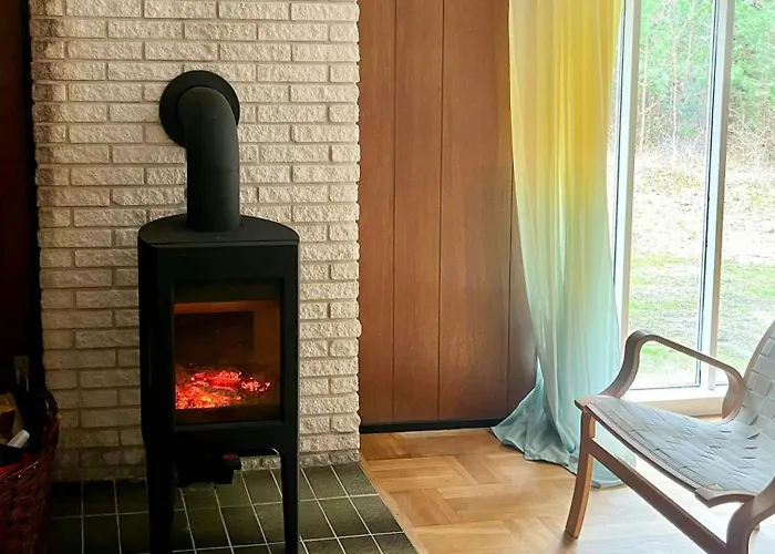 Prázdninový dům 70s Wooden House On Large Natural Plot