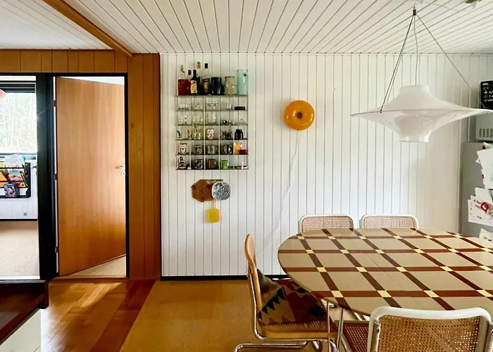 70s Wooden House On Large Natural Plot Feriehus
